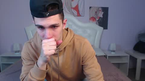 Snapshot of frank_mooree chatting on 01/10/25, 03:18 Frank online show from 01/10/25, 03:18