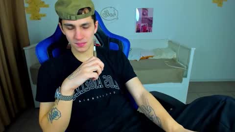 Frank online show from 02/10/26, 05:44