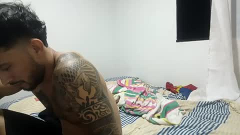 Snapshot of frankdanielsmolano chatting on 06/26/26, 04:17 frankdanielsmolano online show from 06/26/26, 04:17