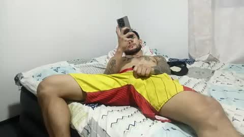 Snapshot of frankdanielsmolano chatting on 06/27/26, 03:00 frankdanielsmolano online show from 06/27/26, 03:00