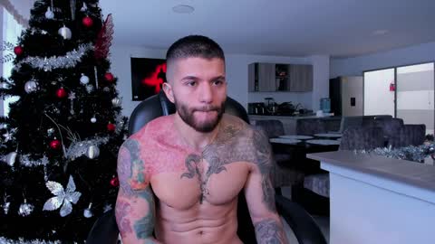 Frank Farrell. Hey remember to give me a thumbs up Ty online show from 12/28/24, 03:15