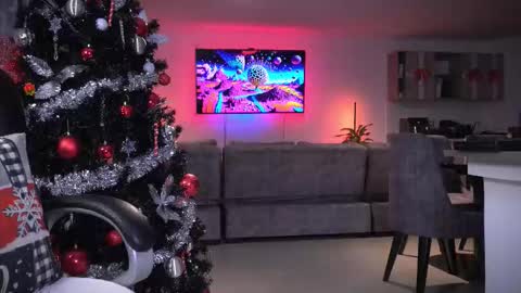 Frank Farrell. Hey remember to give me a thumbs up Ty online show from 01/09/26, 04:48