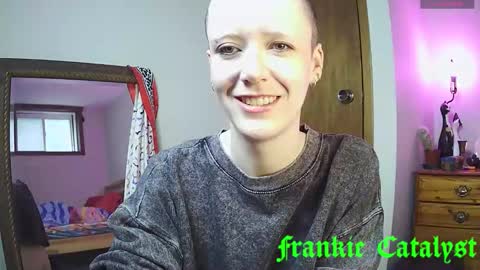 Snapshot of frankiecatalyst chatting on 03/23/26, 02:21 Frankie Catalyst online show from 03/23/26, 02:21