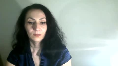 frankieteasing online show from 12/21/24, 02:09