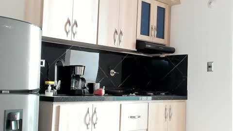 frank online show from 01/25/25, 09:25