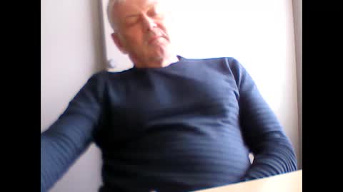 frannkboy61 online show from 03/24/26, 11:37