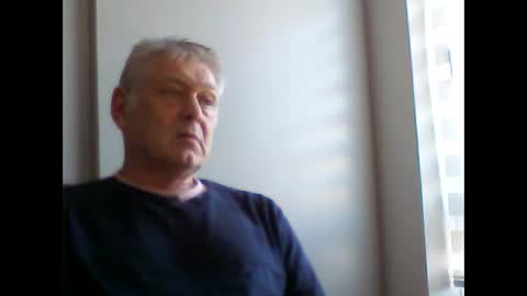 Snapshot of frannkboy61 chatting on 04/22/26, 04:08 frannkboy61 online show from 04/22/26, 04:08