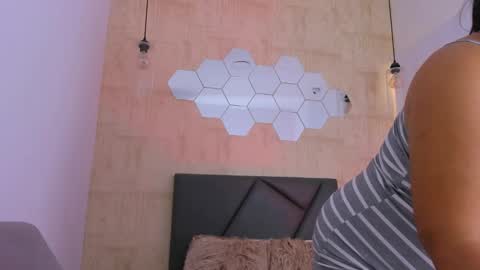 Fransheska online show from 12/15/24, 08:36