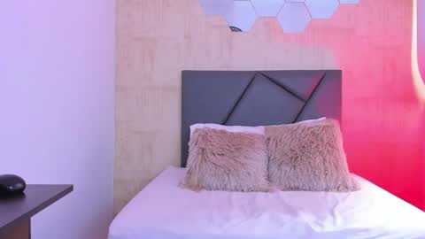 Fransheska online show from 12/24/24, 06:17