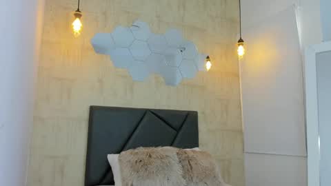 Fransheska online show from 02/28/25, 10:17