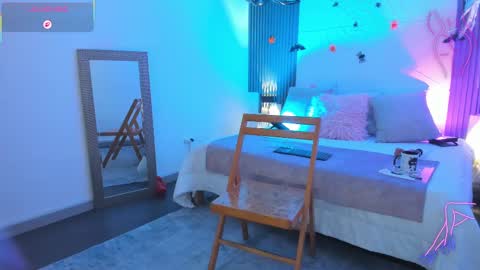 Fransheska online show from 10/22/25, 12:27