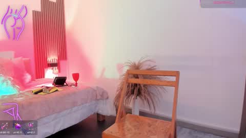 Fransheska online show from 11/25/25, 02:39