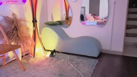 Snapshot of fransheskarossi_ chatting on 05/15/26, 11:39 Fransheska online show from 05/15/26, 11:39