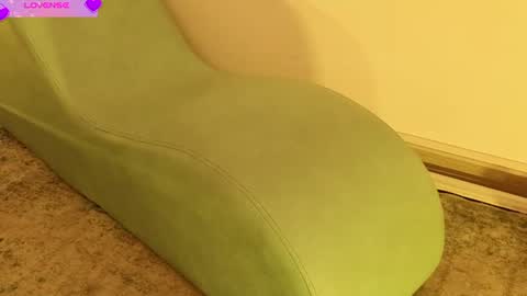 Snapshot of fransheskarossi_ chatting on 06/22/26, 11:29 Fransheska online show from 06/22/26, 11:29