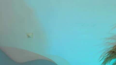 Snapshot of fransheskarossi_ chatting on 06/26/26, 11:25 Fransheska online show from 06/26/26, 11:25