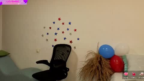 Snapshot of fransheskarossi_ chatting on 07/06/26, 11:29 Fransheska online show from 07/06/26, 11:29