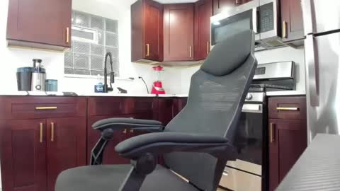 franyelis_latinhot online show from 07/31/26, 01:38