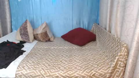 Snapshot of frau_becky chatting on 01/27/25, 01:30 frau_becky online show from 01/27/25, 01:30