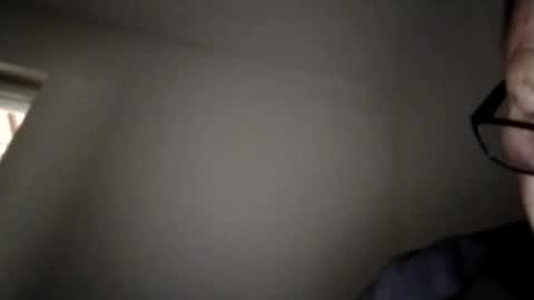 Snapshot of frauenfeind1 chatting on 01/08/25, 10:59 Wolfi online show from 01/08/25, 10:59