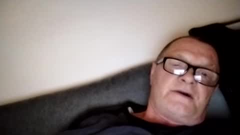 Snapshot of frauenfeind1 chatting on 03/03/25, 07:10 Wolfi online show from 03/03/25, 07:10