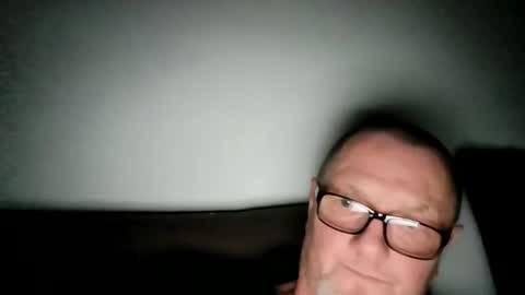 Wolfi online show from 03/06/26, 05:04