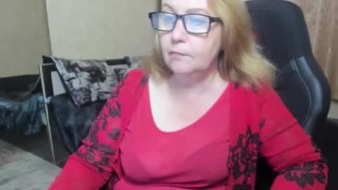 Snapshot of fraumartha chatting on 10/31/25, 10:38 FrauMartha online show from 10/31/25, 10:38