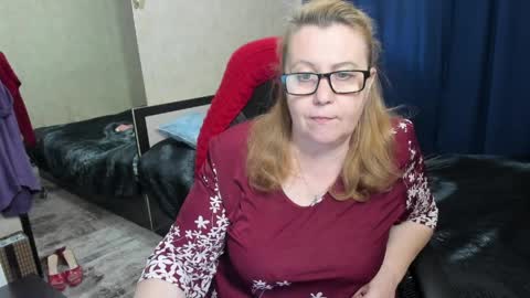 FrauMartha online show from 04/11/26, 01:37