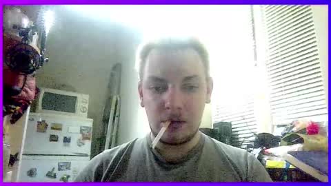 Snapshot of freak_azoid chatting on 01/08/25, 02:25 freak_azoid online show from 01/08/25, 02:25