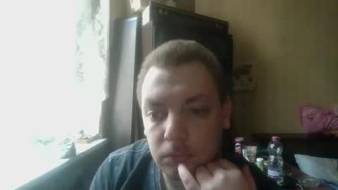 Snapshot of freak_azoid chatting on 05/19/26, 11:38 freak_azoid online show from 05/19/26, 11:38