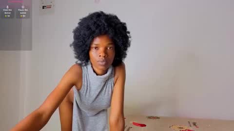 Nessa-Independent model online show from 11/13/25, 06:23