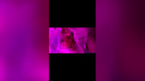 Snapshot of freaktwink420 chatting on 12/15/25, 08:51 Squirrel twink online show from 12/15/25, 08:51