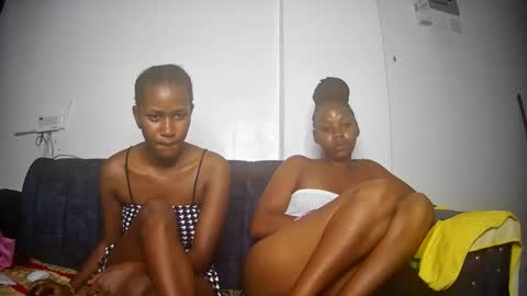 Snapshot of freaky216738 chatting on 01/13/25, 07:43 freakyLucy online show from 01/13/25, 07:43