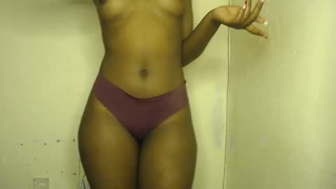 Snapshot of freaky_ass chatting on 01/07/26, 12:29 Berry online show from 01/07/26, 12:29