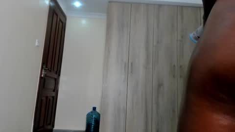 Sandra online show from 02/14/25, 10:25