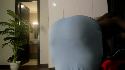 Snapshot of freaky_bad_girl chatting on 05/11/26, 02:17 Sandra online show from 05/11/26, 02:17