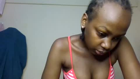 freaky_beauty online show from 07/10/26, 02:49