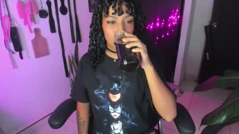 Snapshot of freaky_lia chatting on 11/09/25, 12:31 Lia Gomez online show from 11/09/25, 12:31