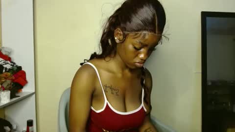 Snapshot of freaky_shamzzy chatting on 04/06/26, 06:20 shamika online show from 04/06/26, 06:20