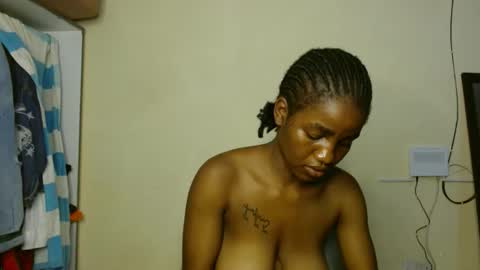 Snapshot of freaky_shamzzy chatting on 05/14/26, 07:20 shamika online show from 05/14/26, 07:20