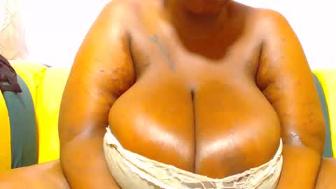 Kimmy online show from 02/12/25, 01:16