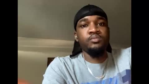 Snapshot of freakybubba chatting on 01/01/25, 03:35 Freakybubba online show from 01/01/25, 03:35