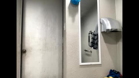 Snapshot of freakybubba chatting on 01/24/25, 02:30 Freakybubba online show from 01/24/25, 02:30