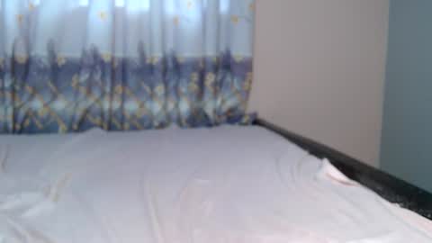 Snapshot of freakyebony1 chatting on 06/18/26, 09:14 Frecky online show from 06/18/26, 09:14