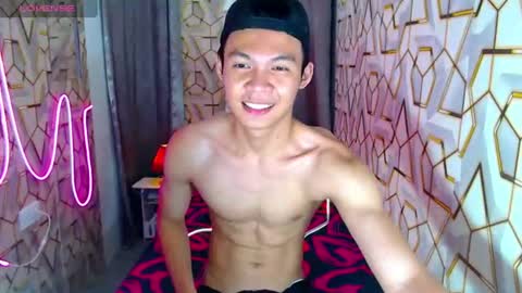 Snapshot of freakymarkxxx chatting on 06/15/26, 03:14 Mark online show from 06/15/26, 03:14