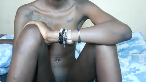 Snapshot of freakyriry chatting on 10/17/25, 08:28 freakyriry online show from 10/17/25, 08:28