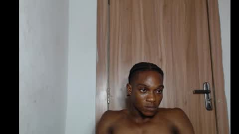 Snapshot of freakyslut30 chatting on 03/05/25, 01:42 freakyslut30 online show from 03/05/25, 01:42