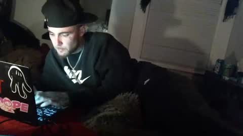 Snapshot of freakyspun101 chatting on 12/15/24, 09:24 freakyspun101 online show from 12/15/24, 09:24