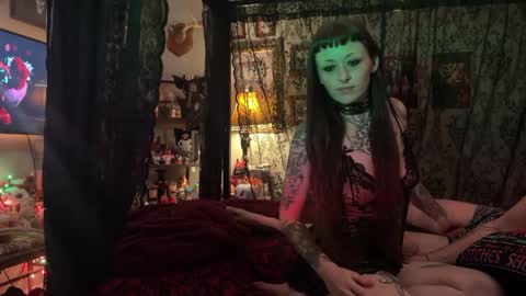 Bambi online show from 12/14/25, 09:52