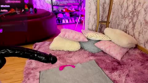    -  IG AnicolorsLive X AnicolorsLive        - online show from 01/26/25, 06:59