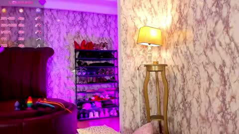    -  IG AnicolorsLive X AnicolorsLive        - online show from 01/29/25, 09:55